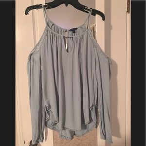 Open shoulder long sleeve